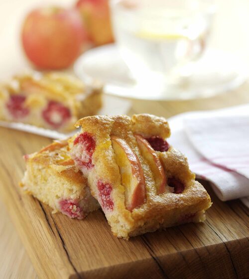 Apple, Raspberry and Almond Energy Bar