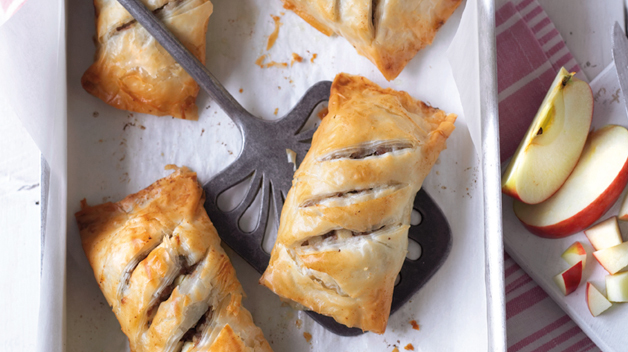 Filo sausage rolls