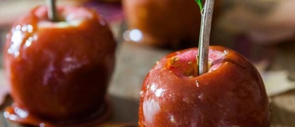 Pink Lady® Toffee Apples
